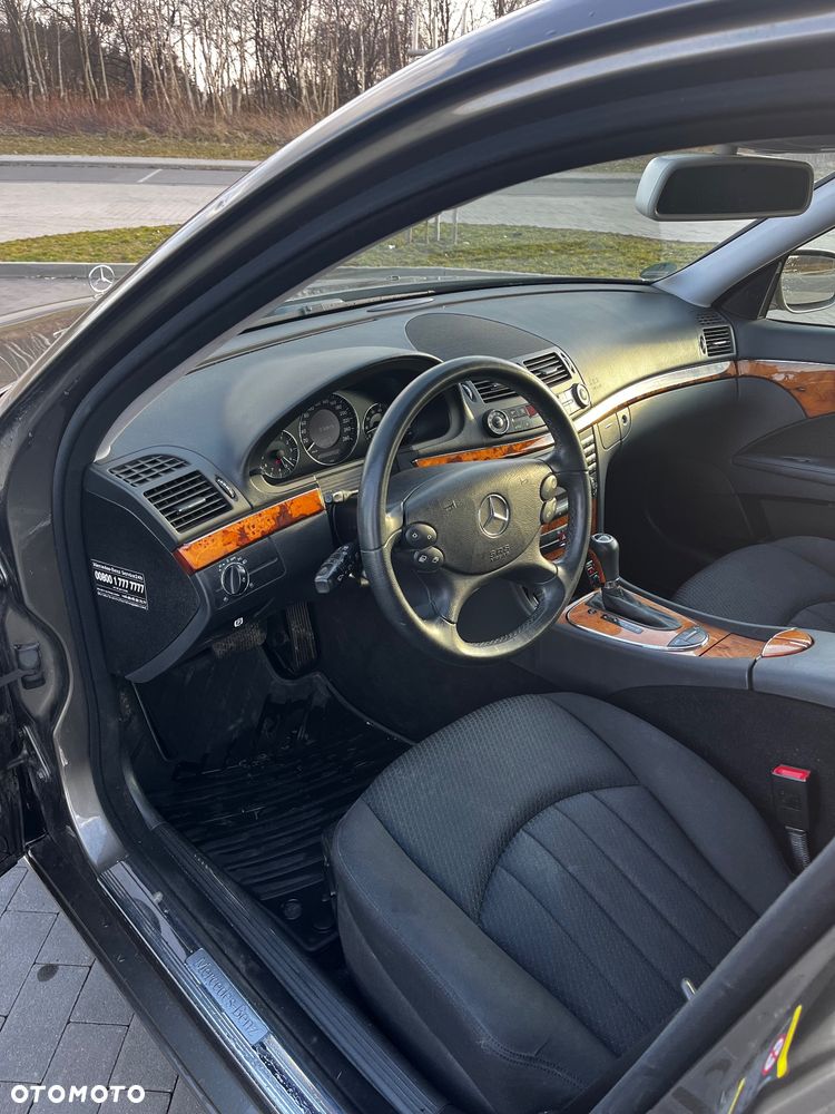 Mercedes-Benz Klasa E 350 Elegance - 8