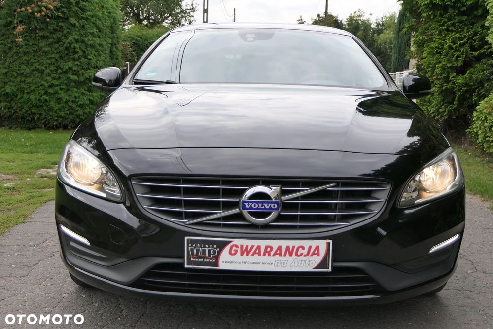 Volvo V60 D2 Drive-E Momentum