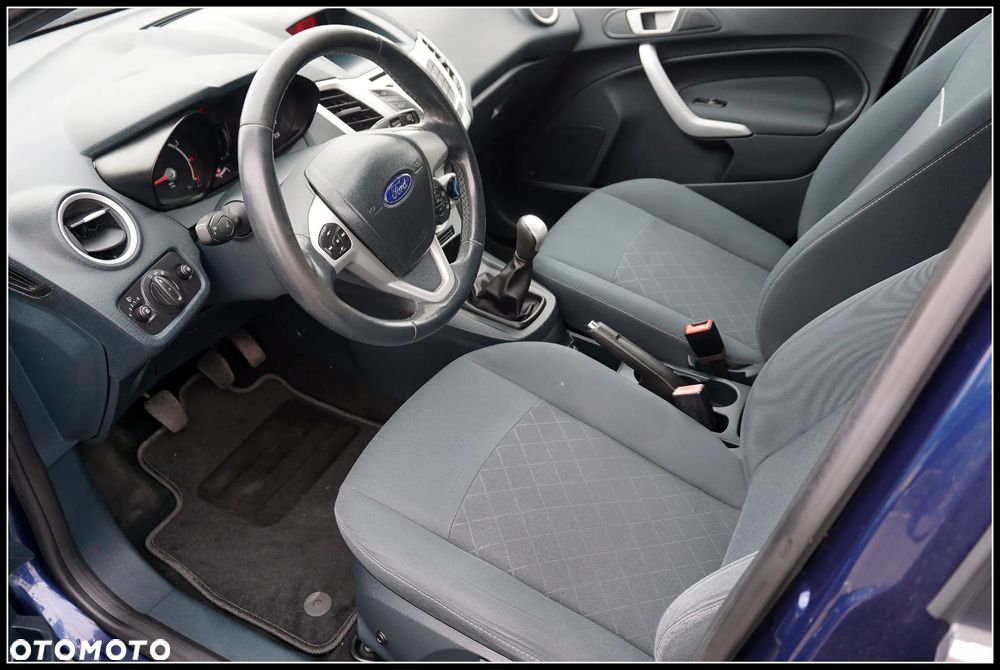 Ford Fiesta 1.25 Titanium - 12