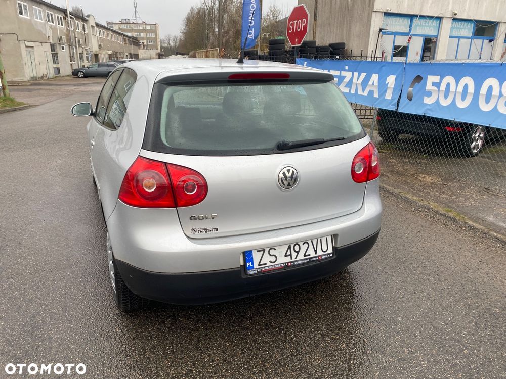 Volkswagen Golf 1.4 Comfortline - 19