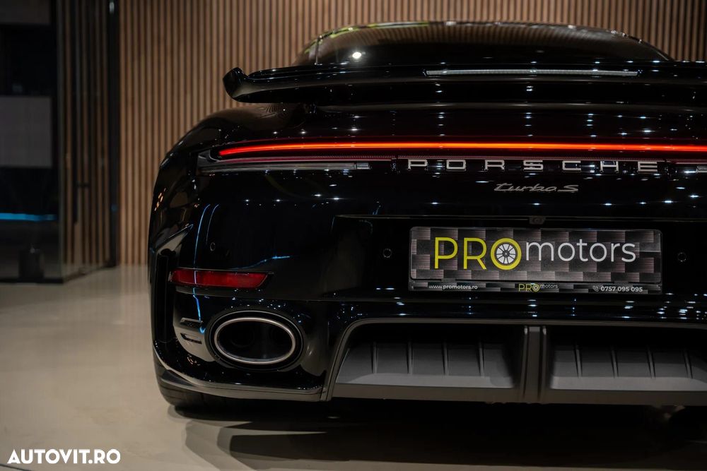 Porsche 911 - 25