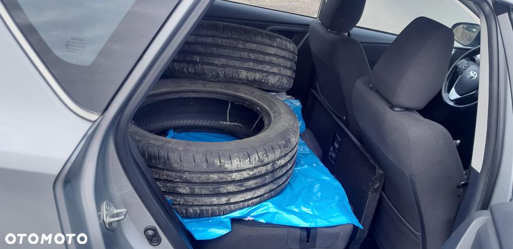 Toyota Auris 2.0 D-4D Life - 14