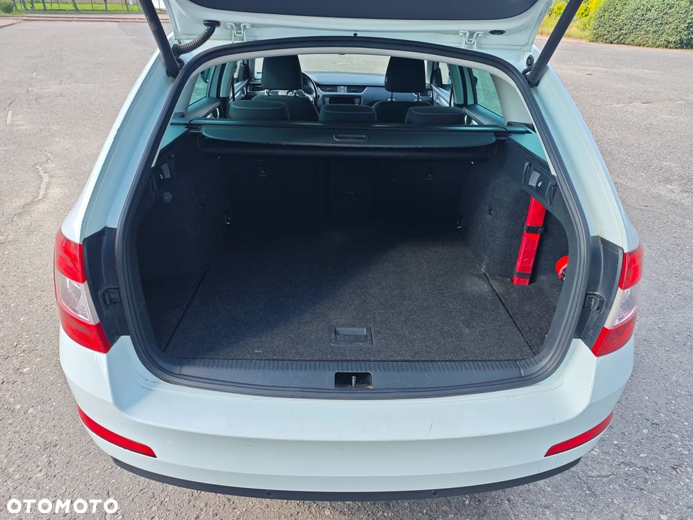 Skoda Octavia 1.6 TDI (Green tec) DSG Joy - 7