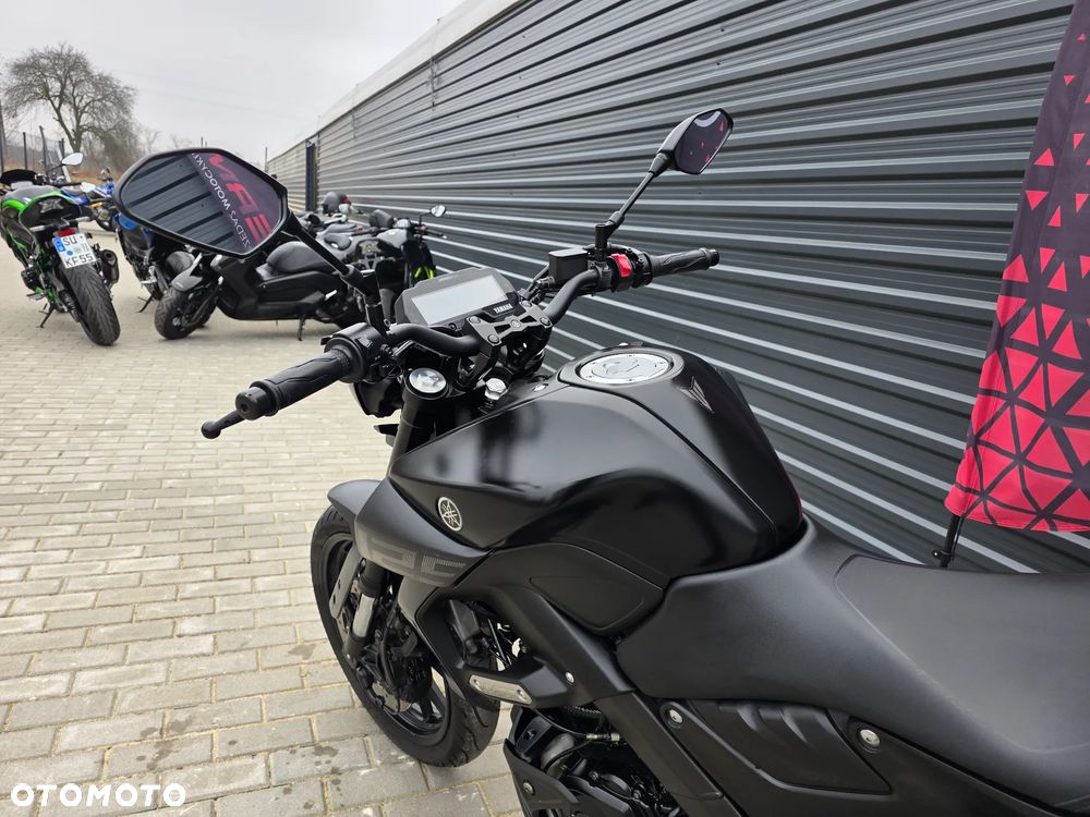 Yamaha MT - 10