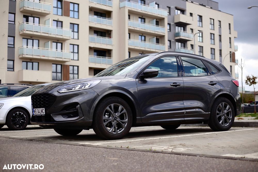 Ford Kuga 2.5 Duratec FHEV FWD ST Line - 18