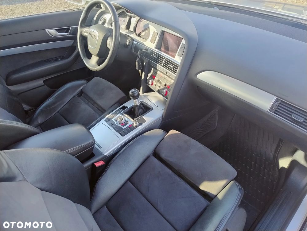 Audi A6 Avant 2.0 TDI DPF - 12