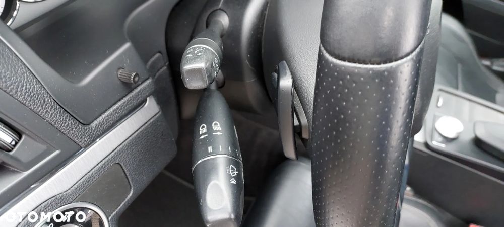 Mercedes-Benz Klasa E - 32