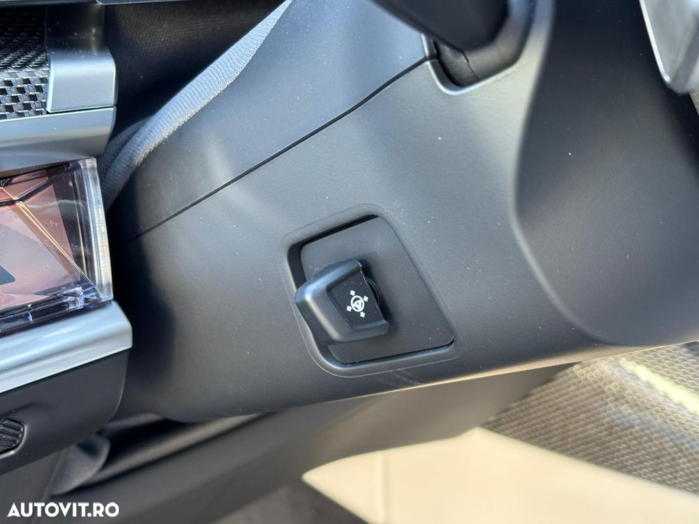 BMW Seria 7 750e xDrive - 17