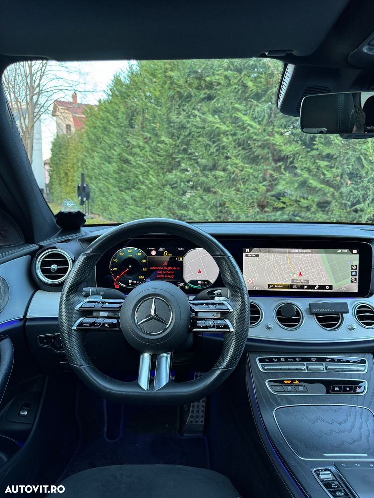 Mercedes-Benz E 300 de 4Matic 9G-TRONIC - 4