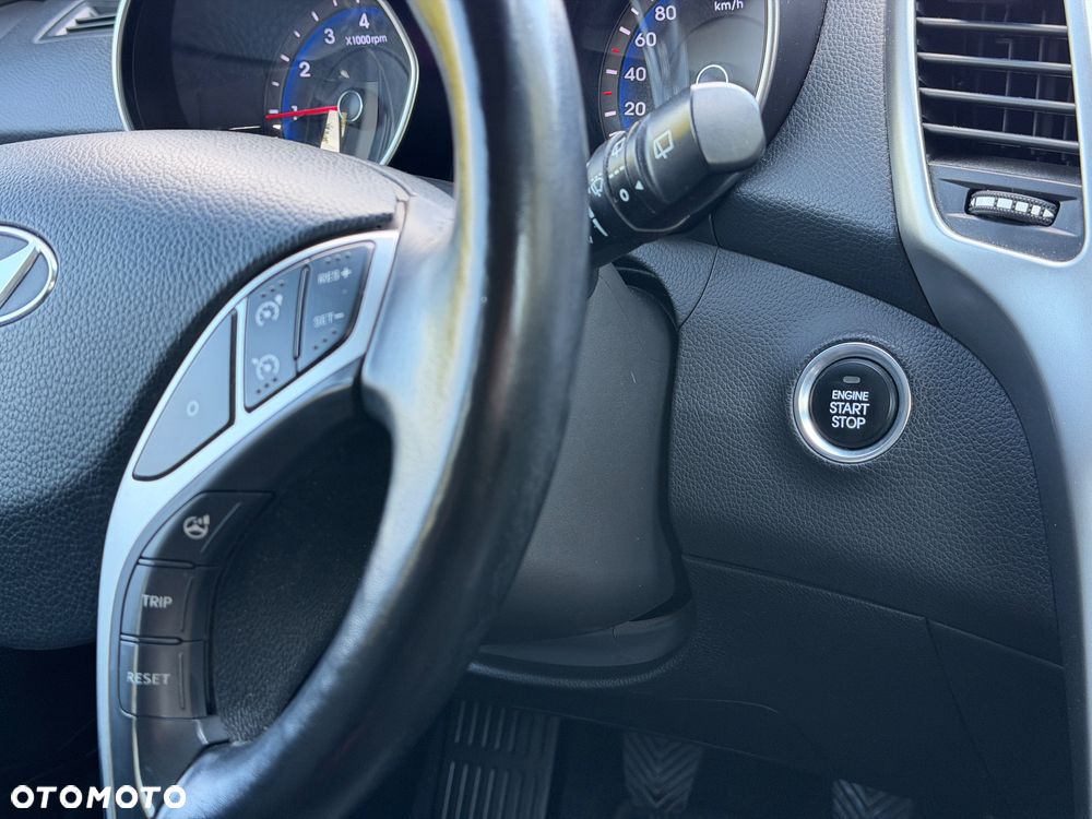 Hyundai i30 blue Kombi 1.4 YES Gold - 20