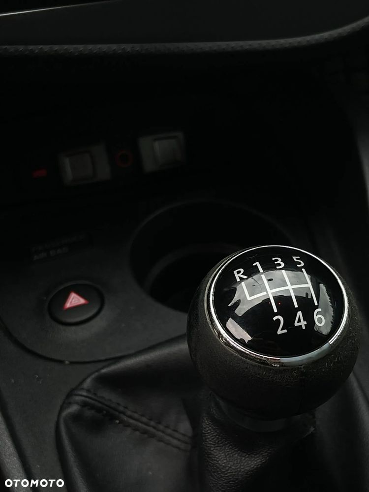 Seat Leon 2.0 TDI DPF Style Copa - 21