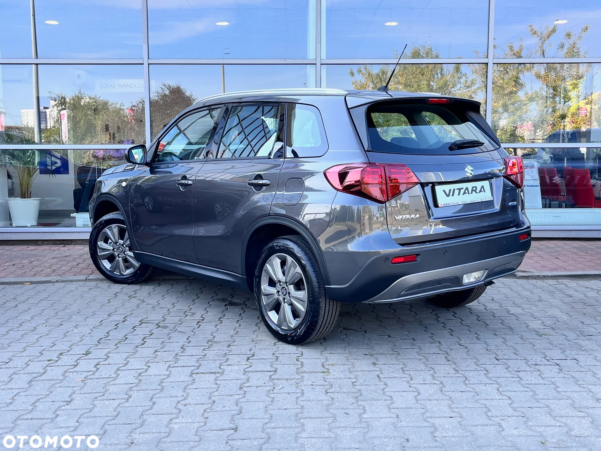 Suzuki Vitara 1.4 Boosterjet mHEV Premium 2WD - 6