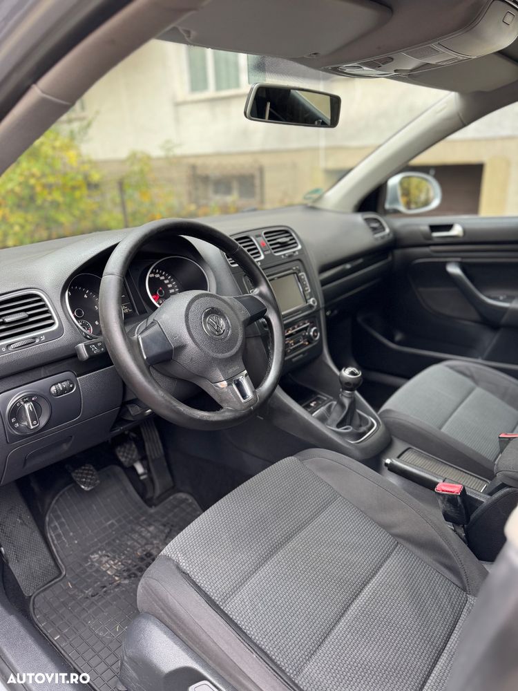 Volkswagen Golf ver-1-6-bluetdi-comfortline - 5