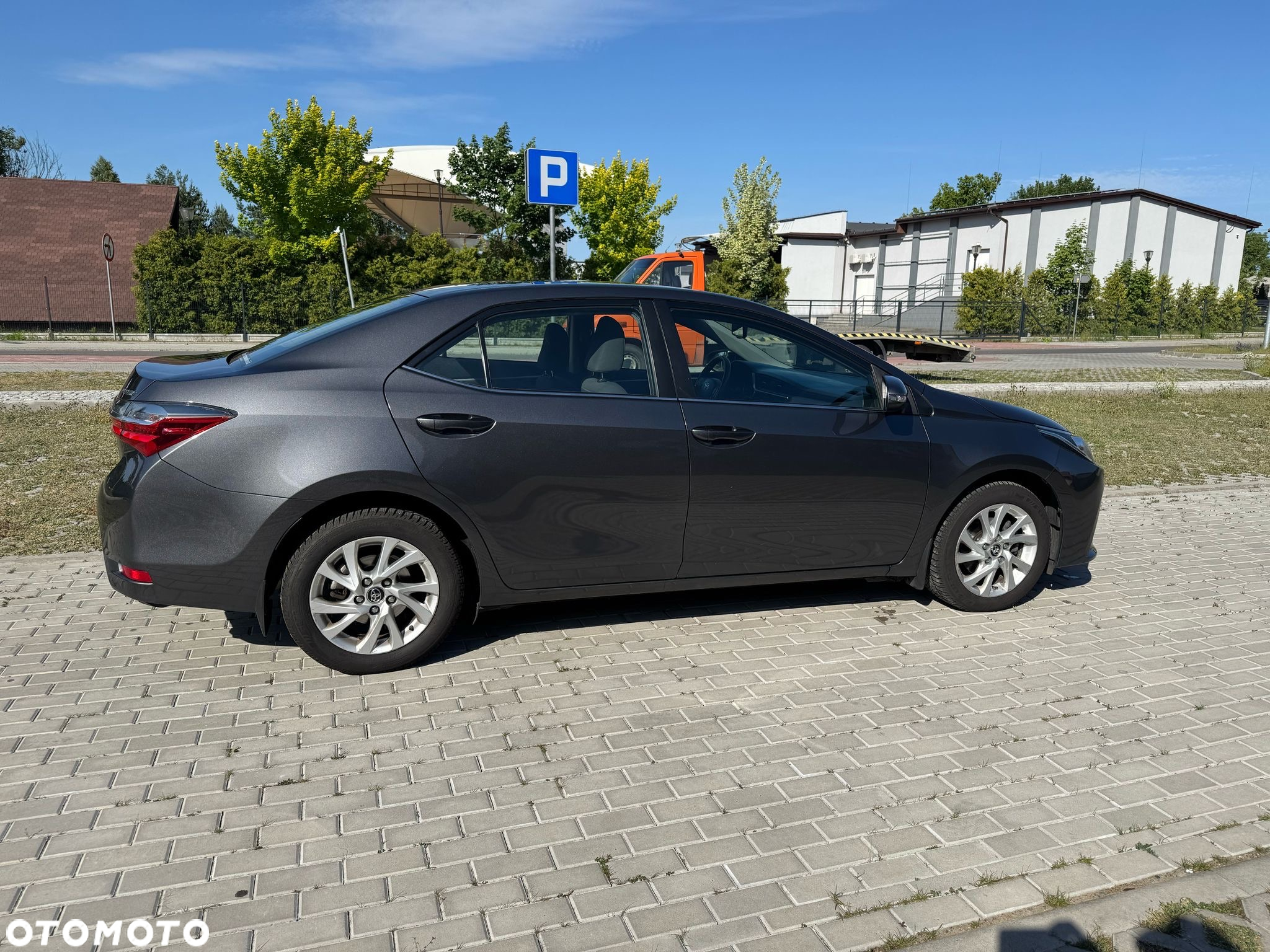 Toyota Corolla - 7