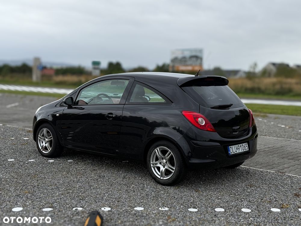 Opel Corsa - 4