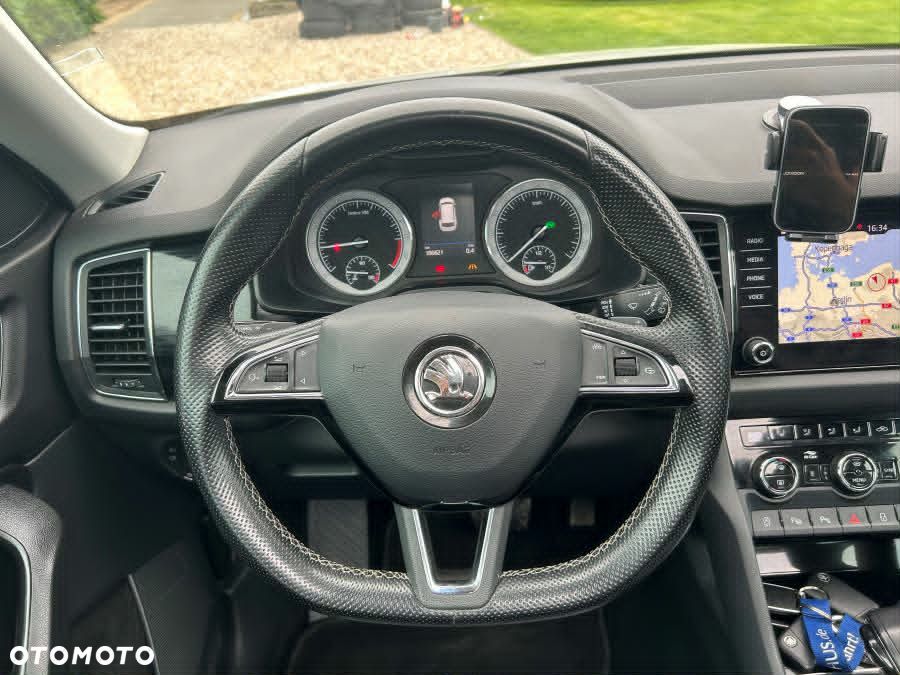 Skoda Kodiaq 2.0 TDI 4x4 DSG Sportline - 33
