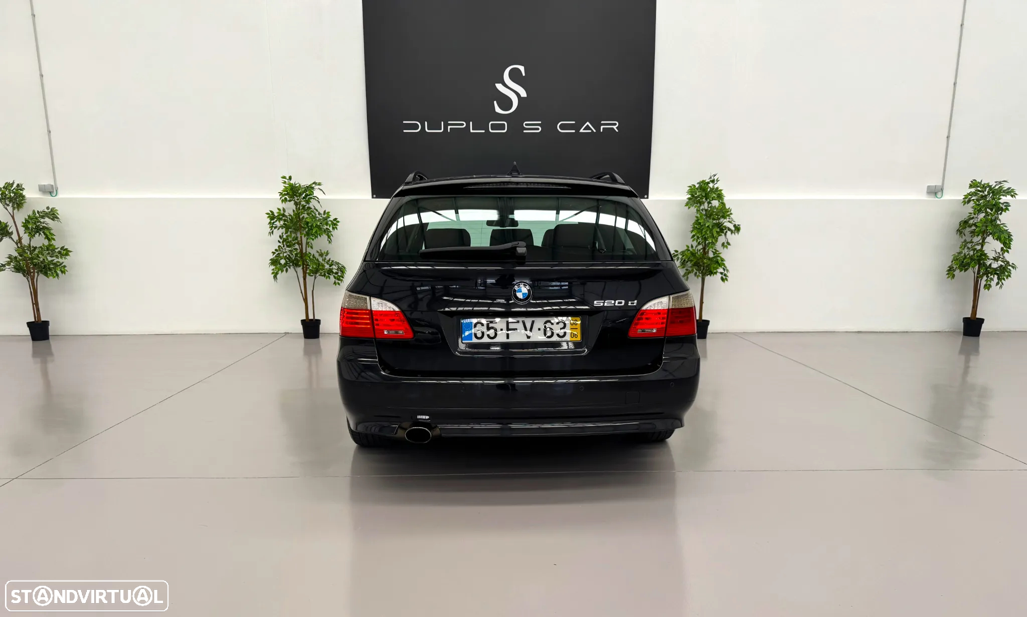 BMW 520 d Touring Executive - 11