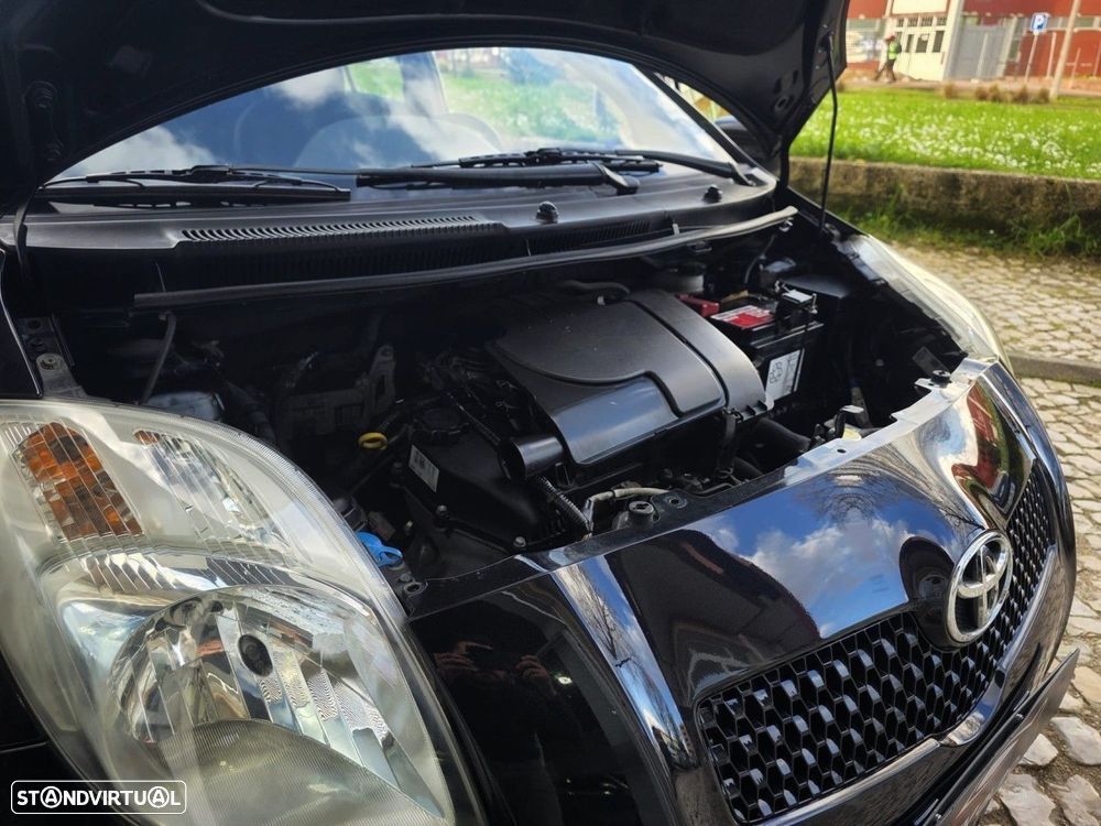 Toyota Yaris 1.0 VVT-i Sol+AC - 11