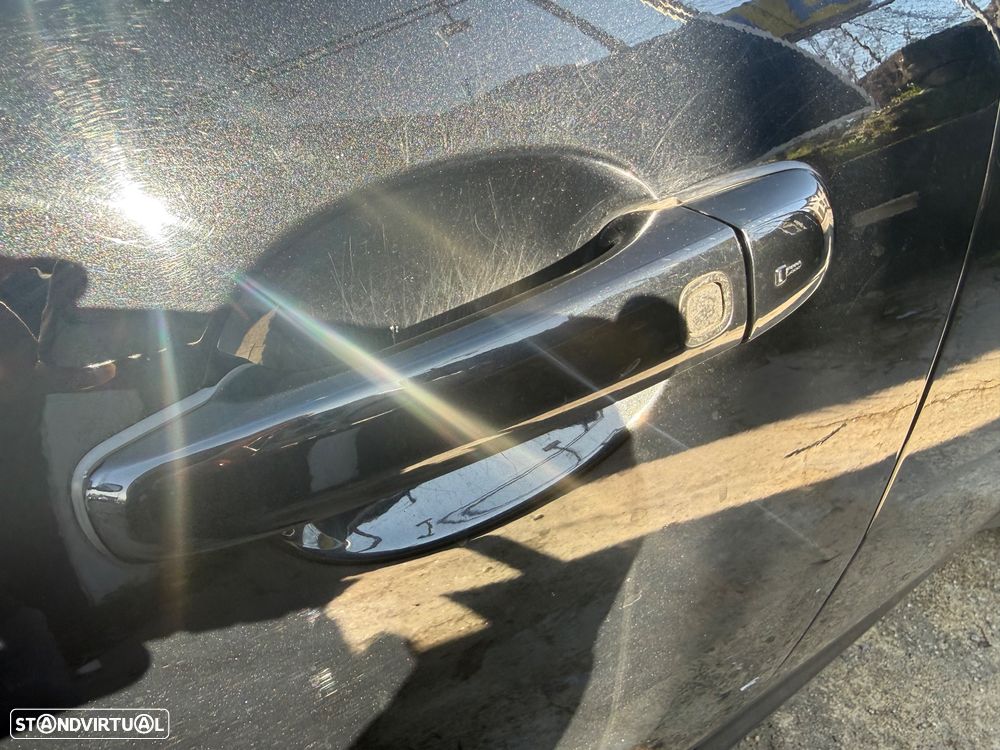 Jaguar XF 2.2 D Premium Luxury - 34