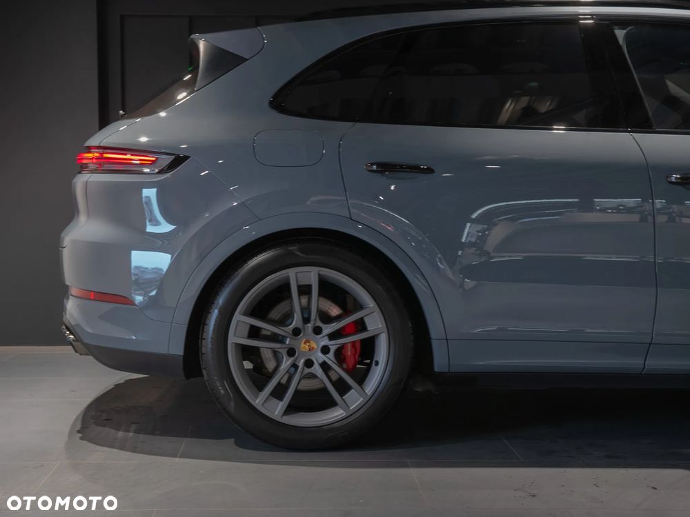 Porsche Cayenne - 11