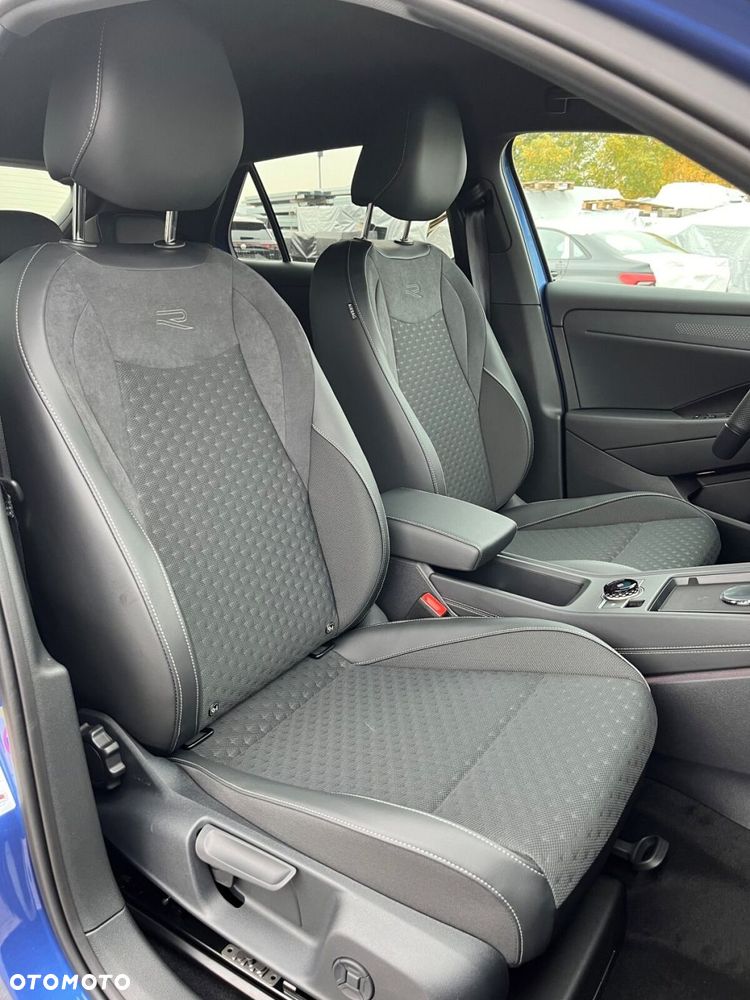 Volkswagen T-Roc 1.5 eTSI R-Line DSG - 10