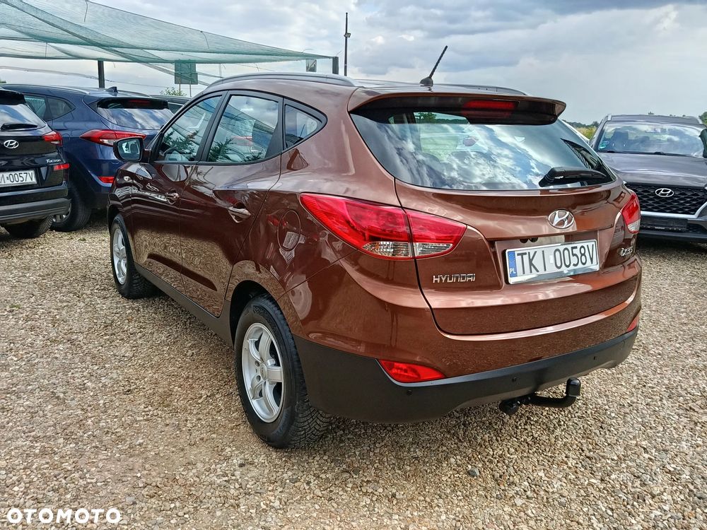 Hyundai ix35 blue 1.6 2WD Finale Silver - 5