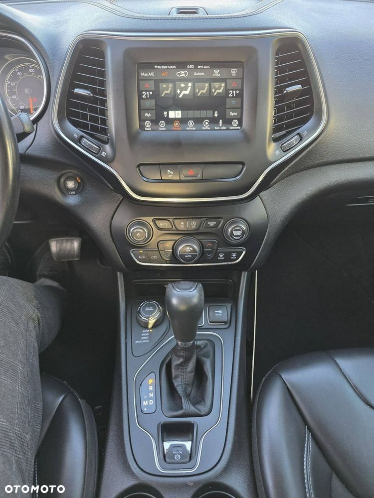 Jeep Cherokee 2.0 GME Active Drive I Limited - 16
