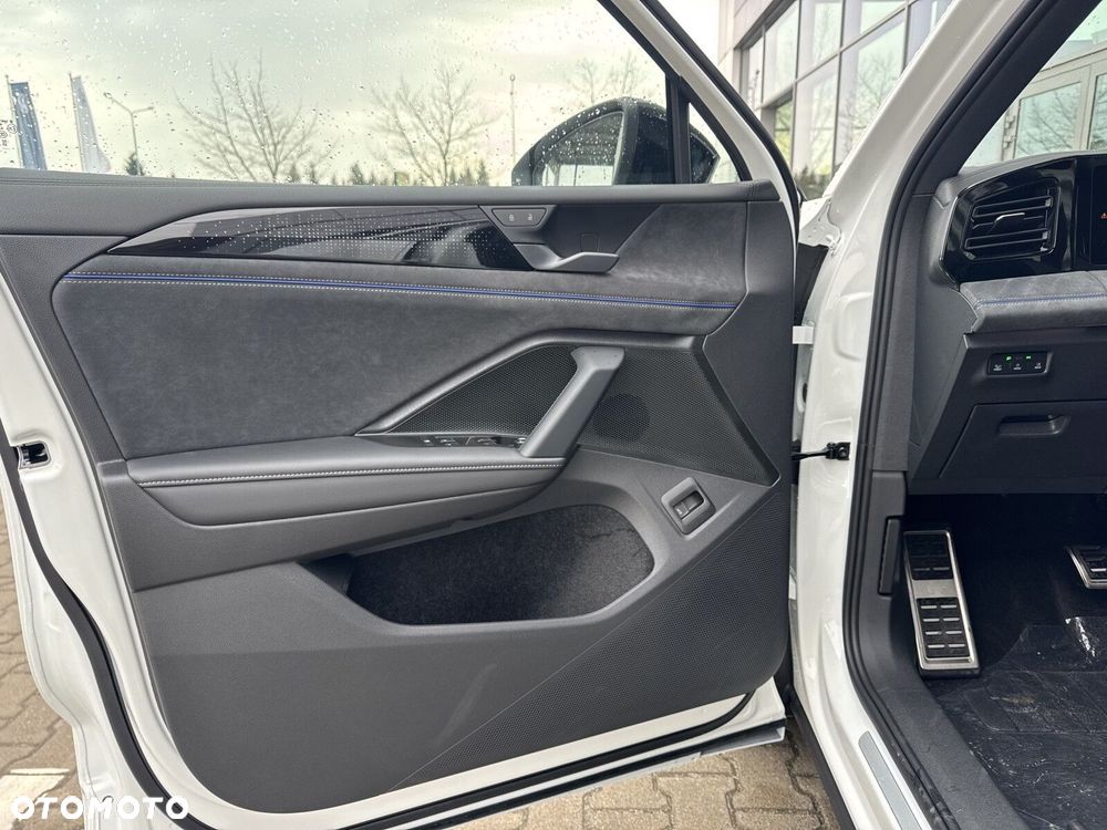 Volkswagen Tiguan - 10