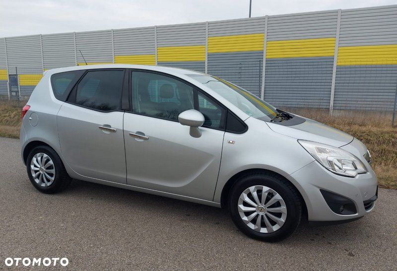 Opel Meriva - 26