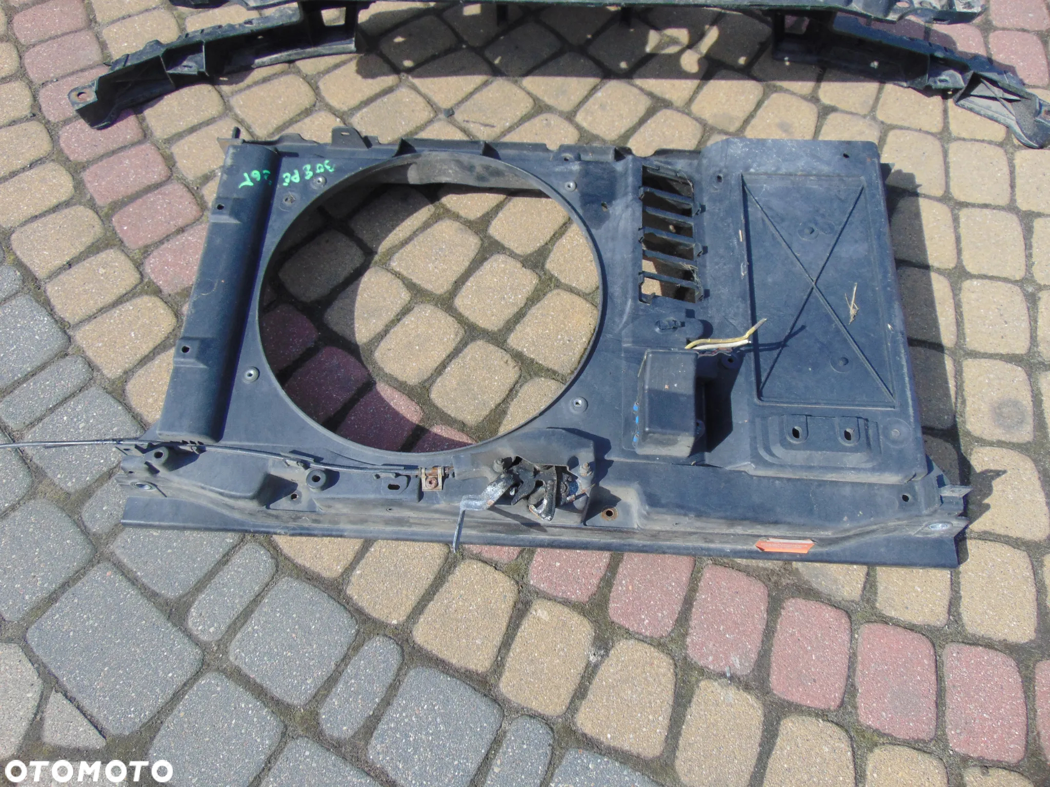 Pas przód peugeot 308 I 2007 rok cena za komplet - 5