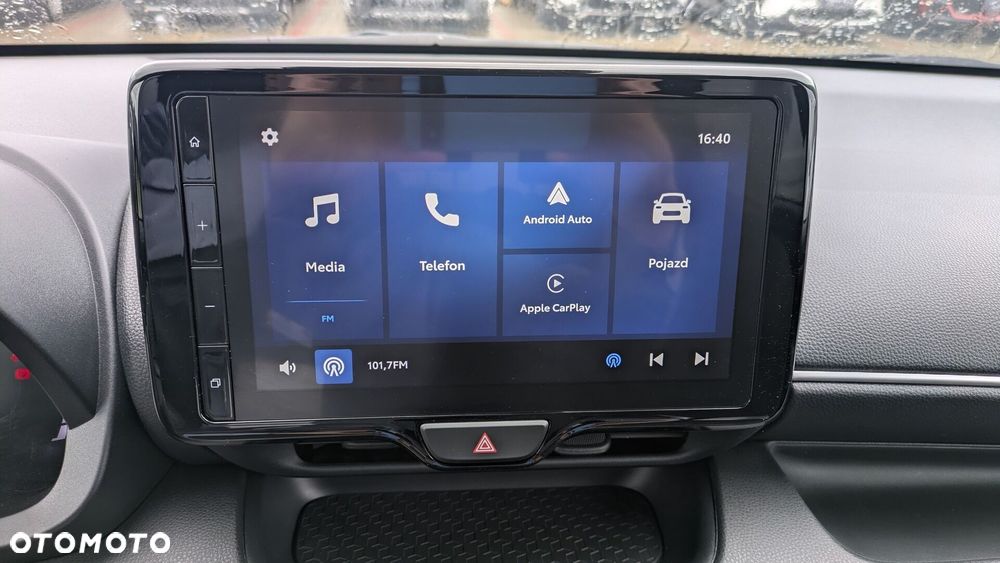Toyota Yaris Hybrid 1.5 Style - 16