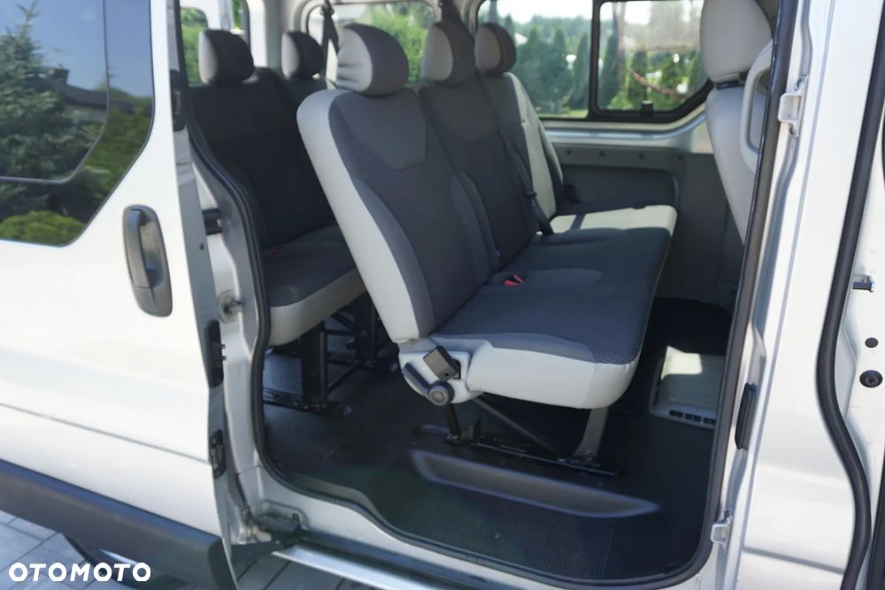 Opel Vivaro - 26