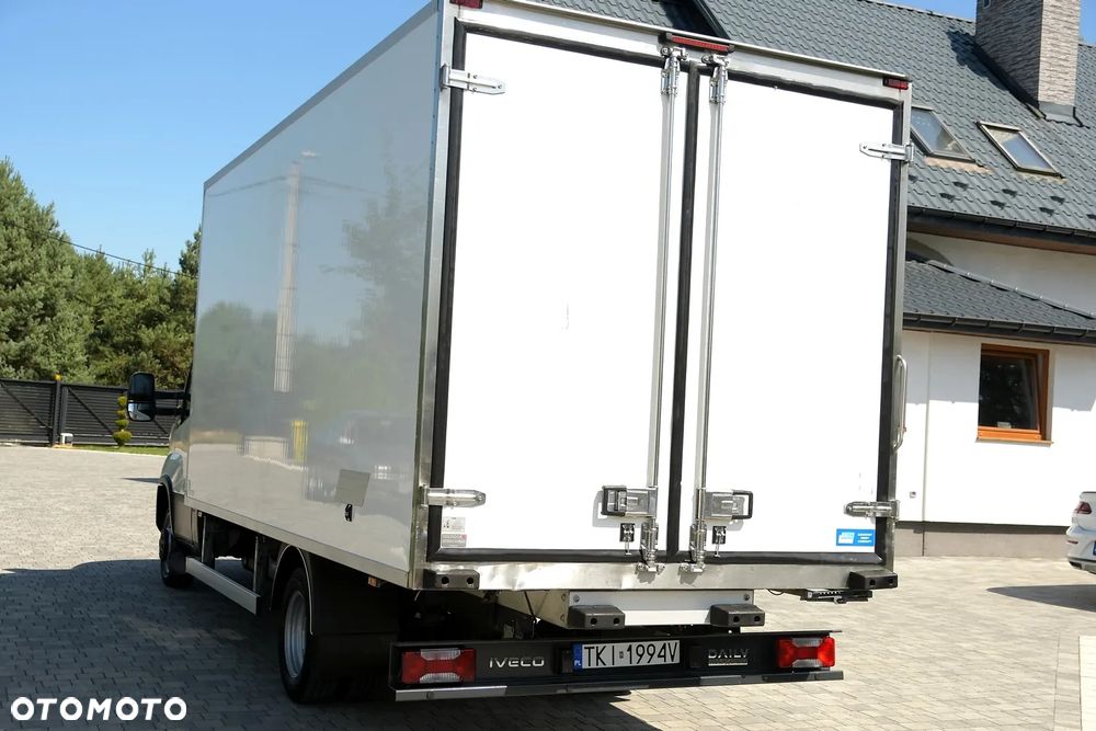 Iveco DAILY 35-180 * 3.0 Diesel 180KM * CHŁODNIA CARRIER XARIOS 500 * SUPER STAN! - 6