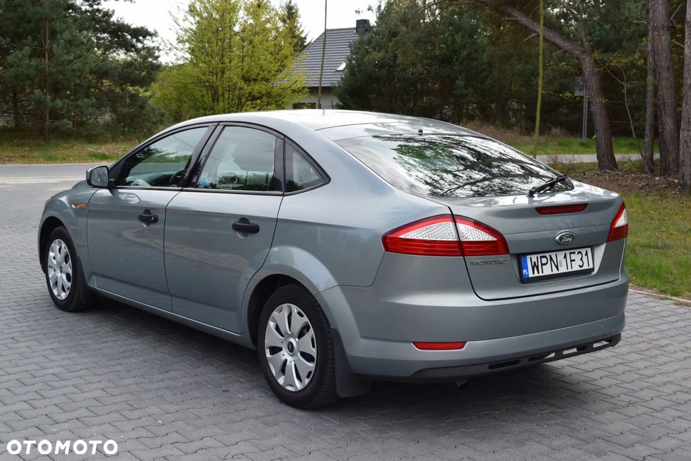 Ford Mondeo - 4