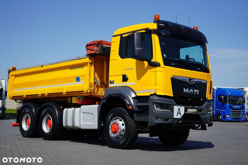 MAN TGS / 26.430 / EURO 6 / WYWROTKA / 6 X 6 / HYDROBURTA - 31