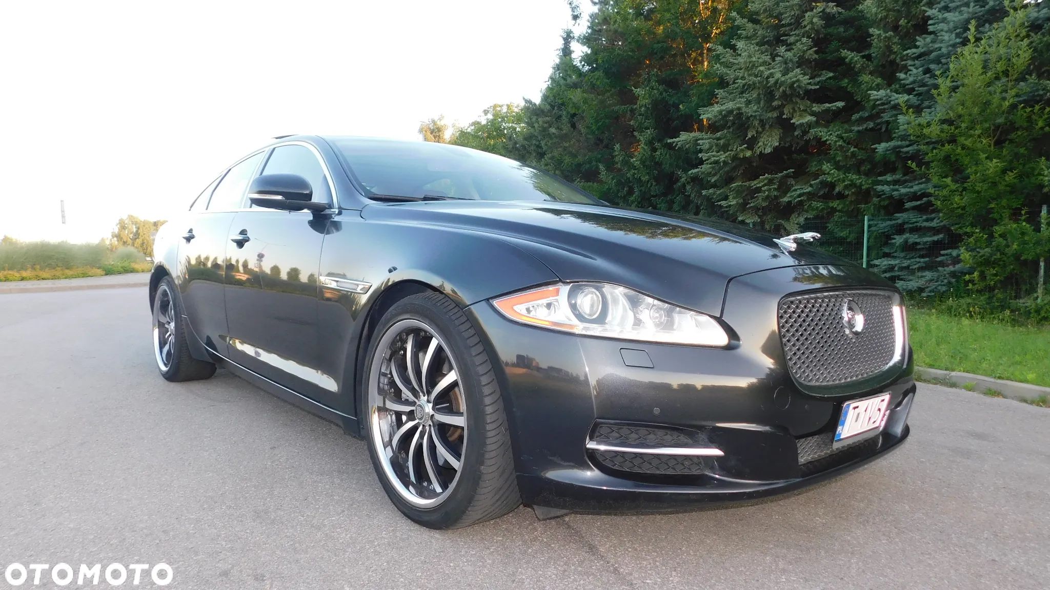 Jaguar XJ 5.0 V8 LWB Premium Luxury - 1