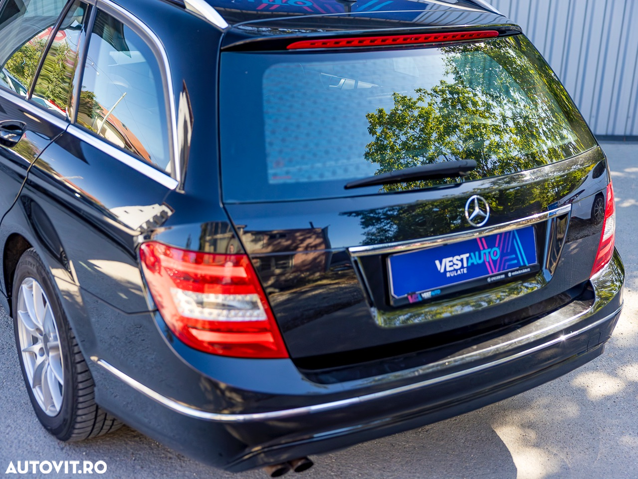 Mercedes-Benz C 180 T BlueEFFICIENCY 7G-TRONIC - 39