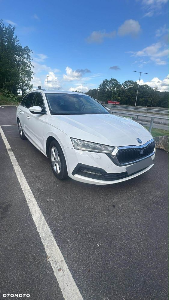 Skoda Octavia - 2