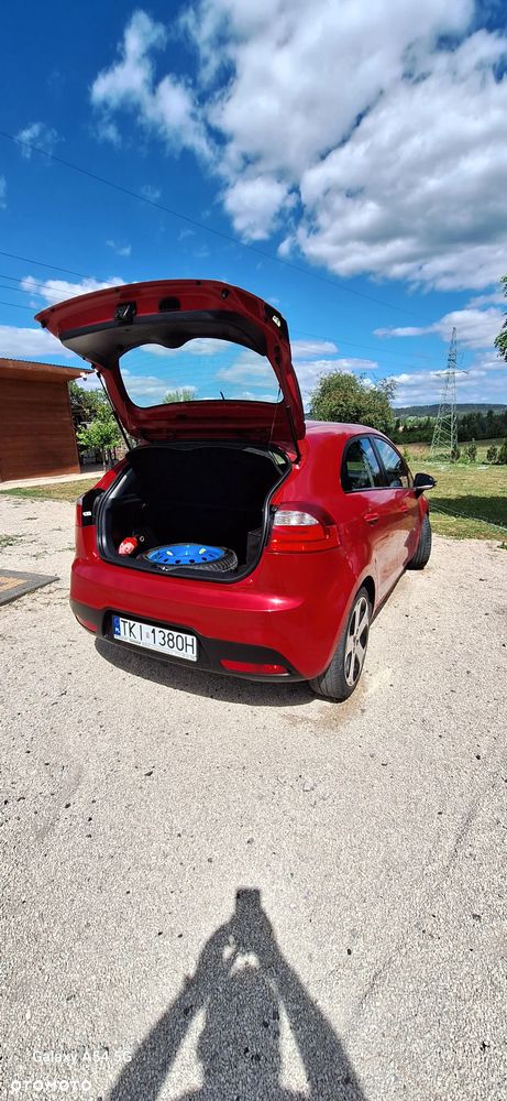 Kia Rio 1.2 M - 12