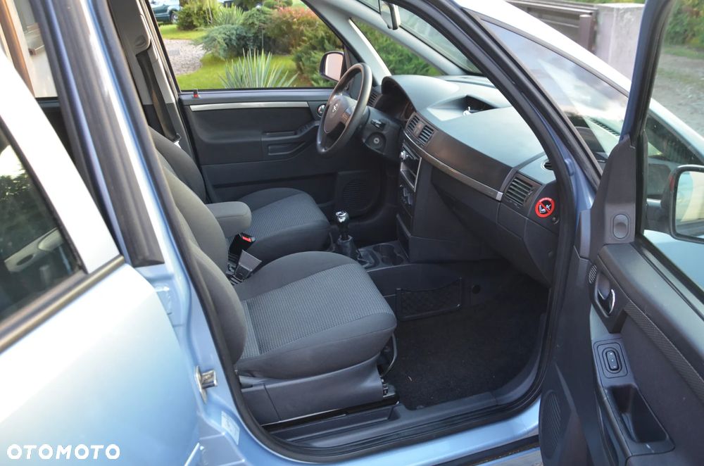Opel Meriva 1.6 16V - 9