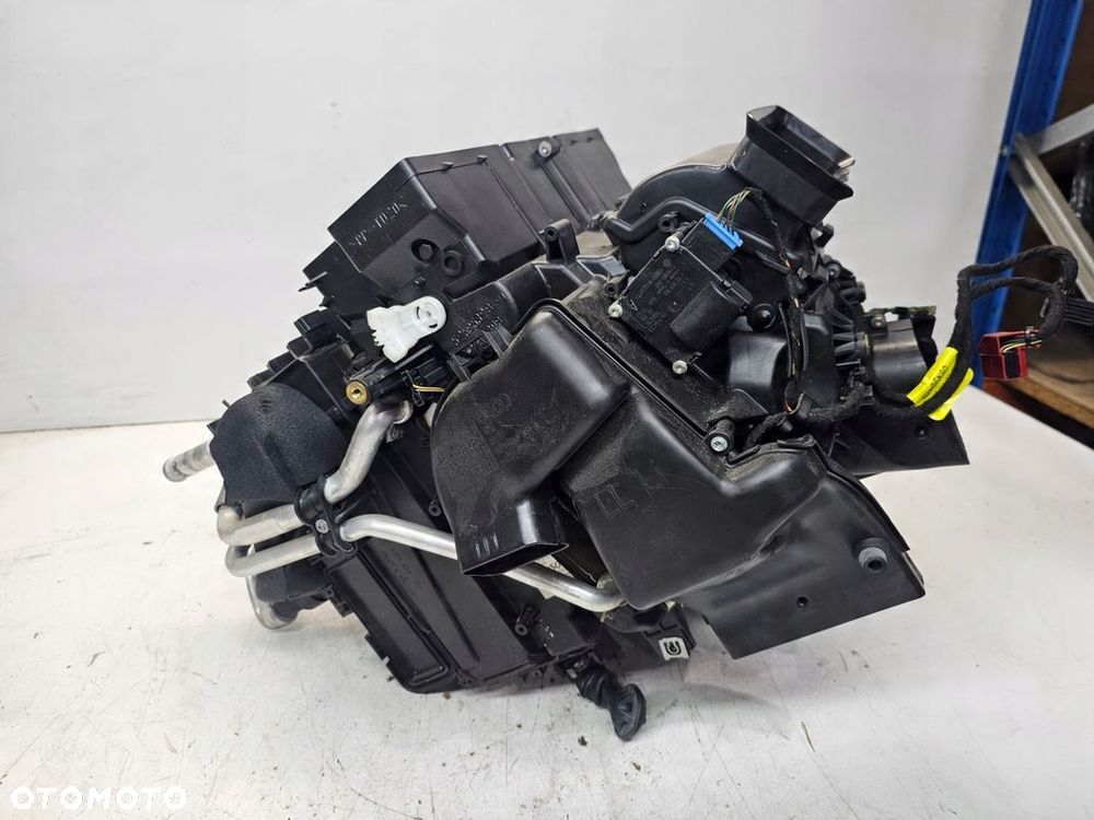 NAGRZEWNICA KOMPLETNA AUDI A6 C6 4F1820351M EUROPA - 3