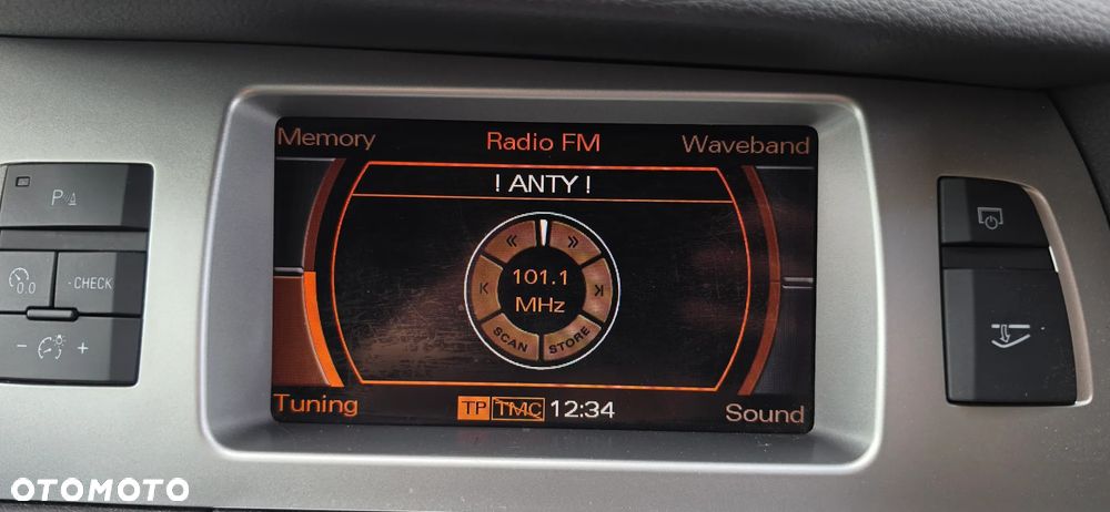 Audi Q7 3.0 TDI DPF Quattro Tiptronic - 24