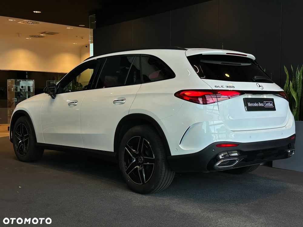Mercedes-Benz Glc 2024 photo 4