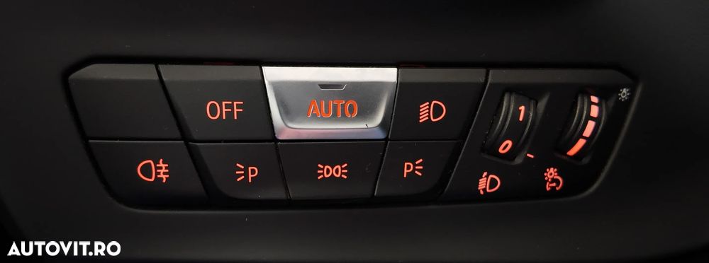 BMW Seria 2 218i Aut. Advantage - 18