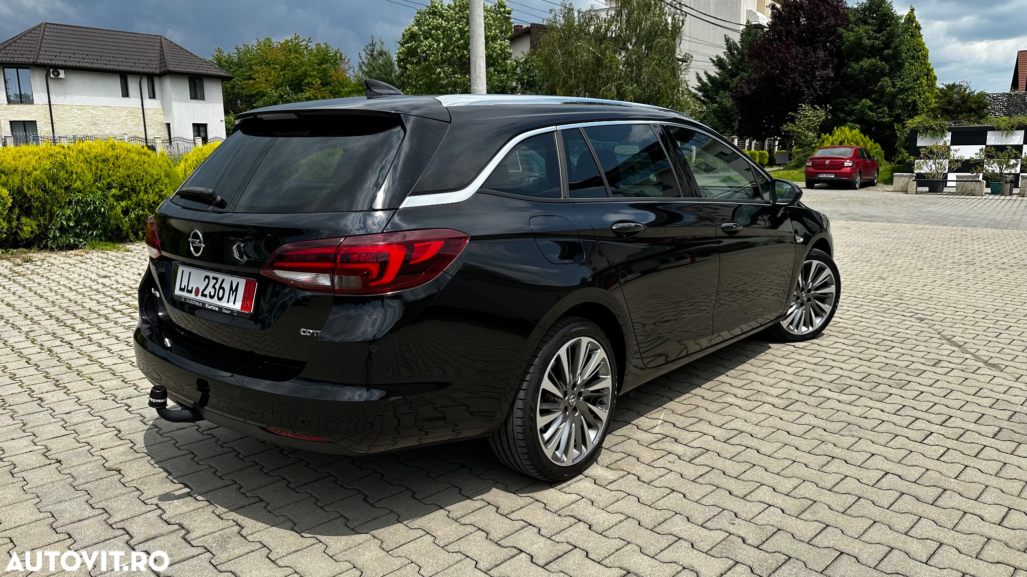 Opel Astra 1.6 D (CDTI DPF) Aut. Excellence - 4