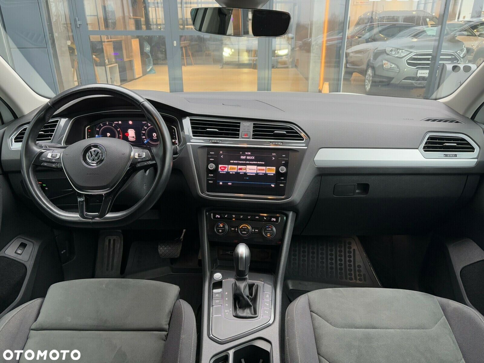 Volkswagen Tiguan 1.5 TSI EVO Comfortline DSG - 9