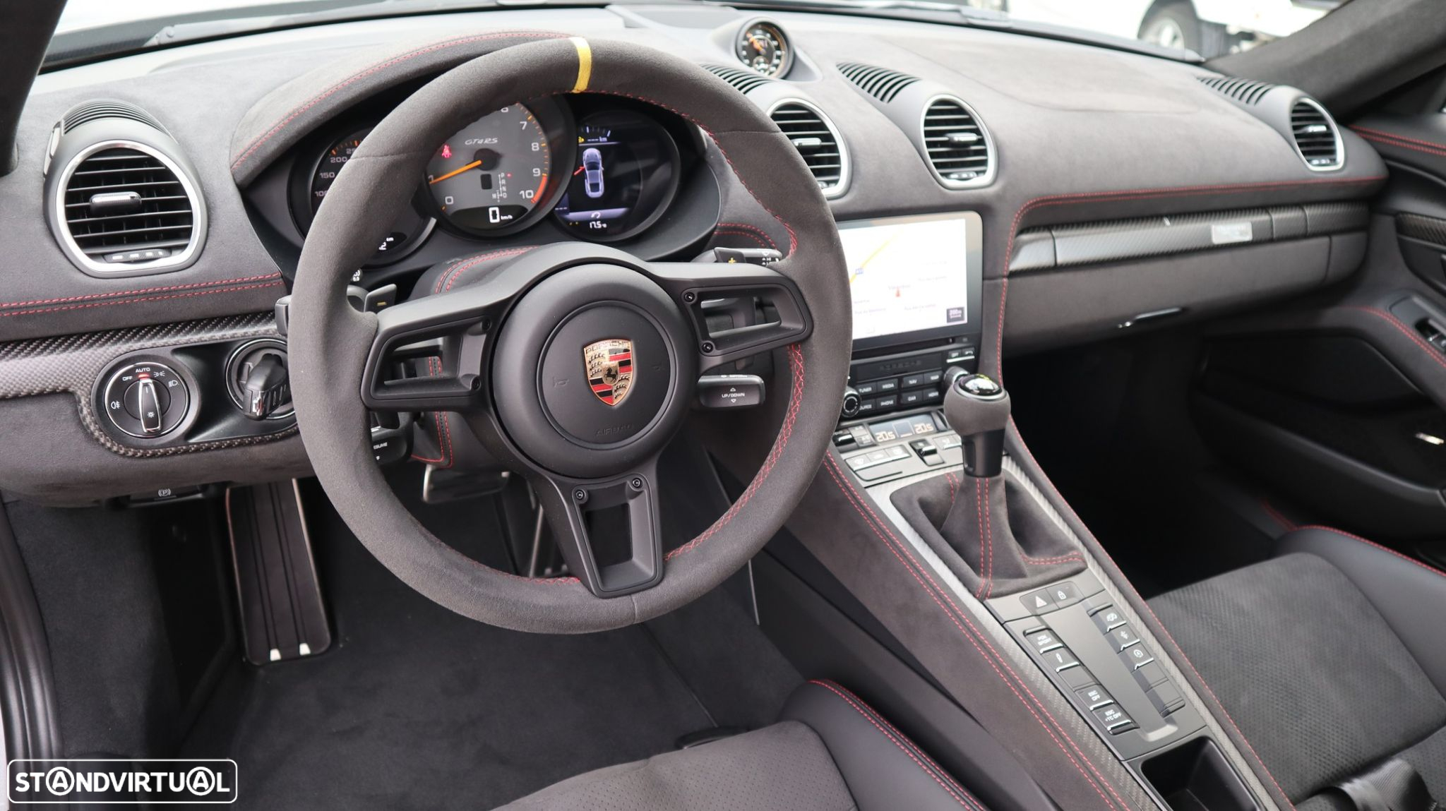 Porsche 718 Cayman GT4 RS - 27