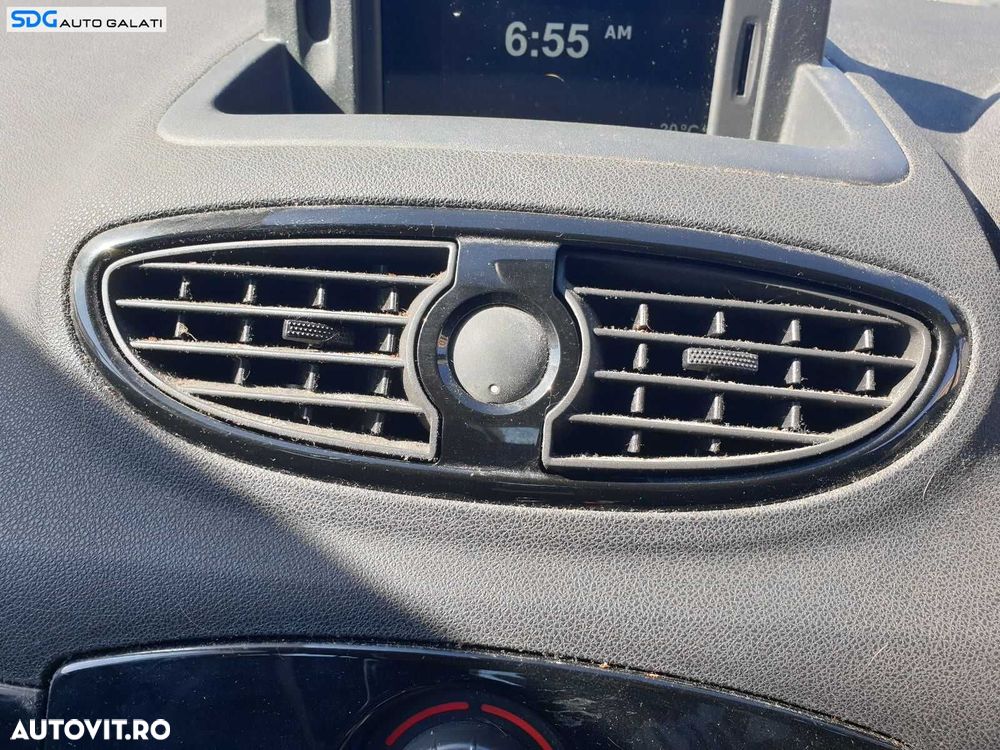 Gura Grila Aer Aerisire Ventilatie Bord Centrala Renault Clio 3 2005 - 2014 [0094] - 1
