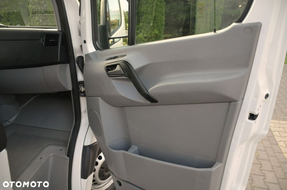 Volkswagen Crafter - 17