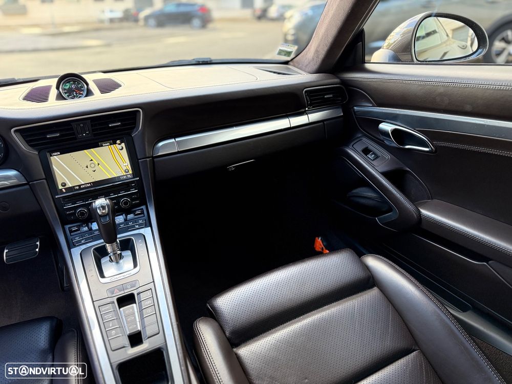 Porsche 911 (991) Carrera S PDK - 24